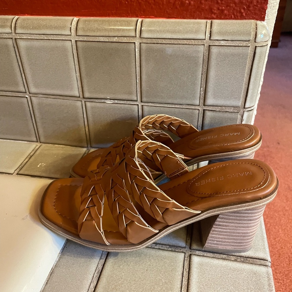 Marc Fisher Melita Heel